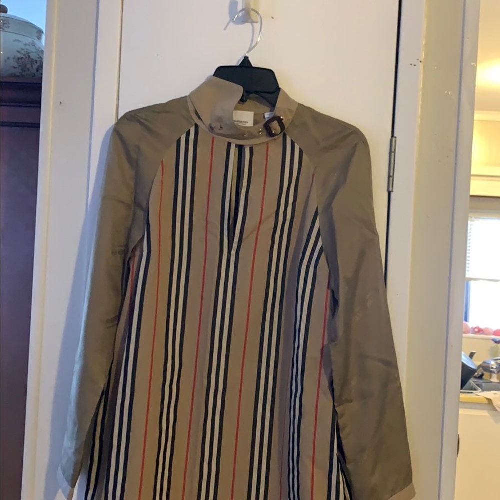 Burberry blouse